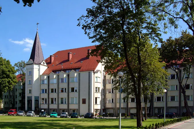 Wybrane realizacje — Stolarka w architekturze, ujęcie 64